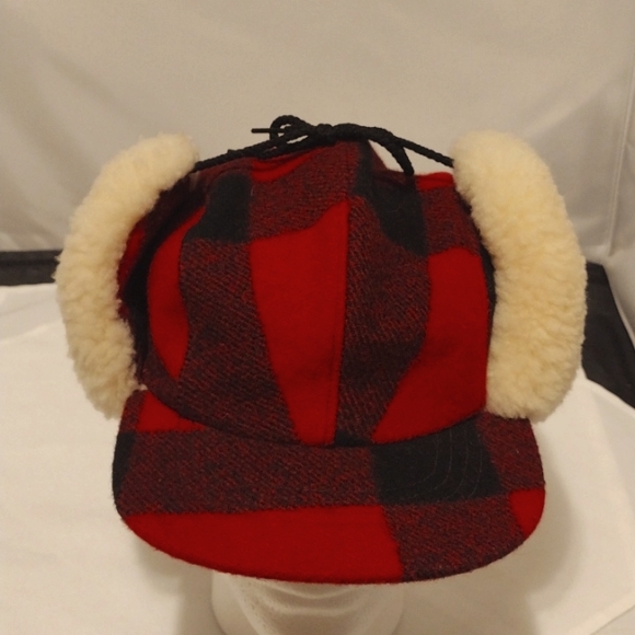Filson Double Mackinaw Shearling Cap - Picture 2 of 8